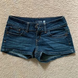 New (w/o tags) GUESS denim shorts